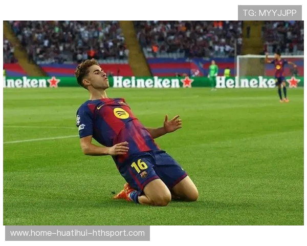 巴萨前场围攻让马竞疲于应对，费尔明扫射被挡出底线