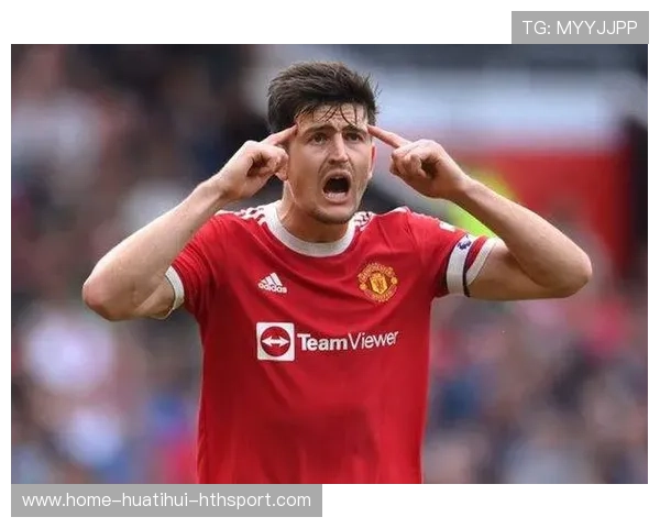 布罗亚在乱战中抢点捅射破门